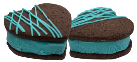 Red いちごのハートショコラ